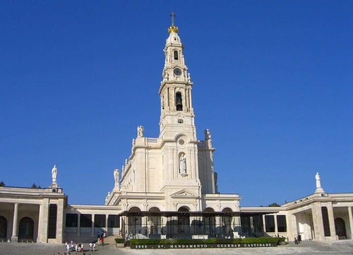 Católicos organizam grupos de viagem para o centenário de Fátima