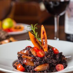 Safra do Pinhão Anouk Migotto, Donna Pinha