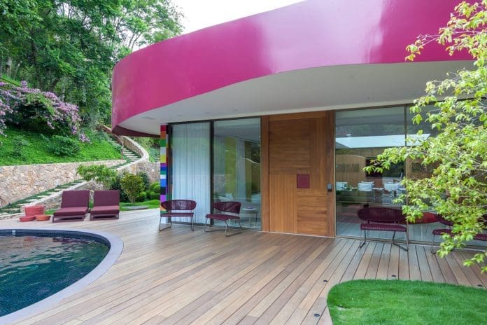 07fd0611-4ec7-40f9-ac37-affacfbbe32f