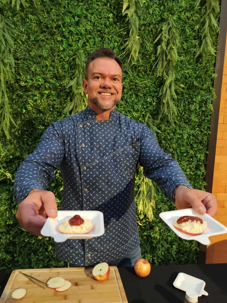 977a12b8-3cf5-446d-bf89-e5b601f53f62