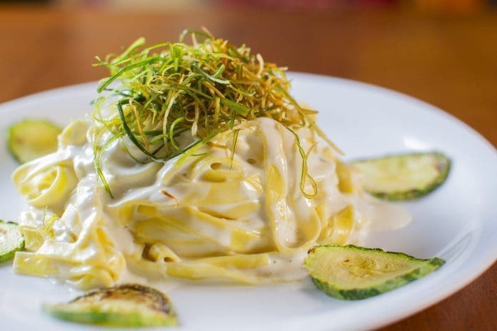 Le-Cantinho---Fettuccini-ao-tartufo-bianco