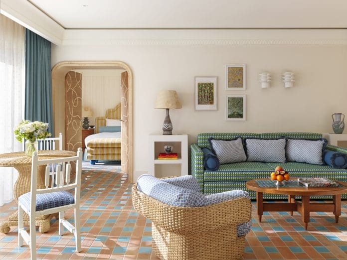 Suite Deluxe_Hotel Byblos Saint Tropez©Stephan Julliard (2)