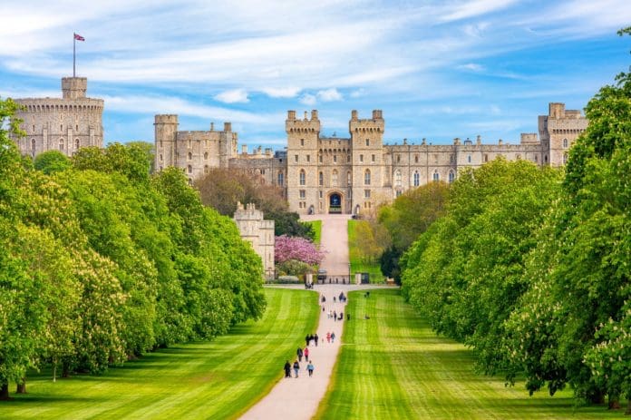 Windsor-Castle-from-london