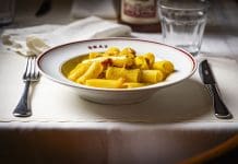 Como ir à Itália sem sair de São Paulo Rigatoni con Zafferano, um dos pratos que a Bráz Trattoria irá apresentar durante a Settimana della Cucina Regionale Italiana. Foto: Mario Rodrigues